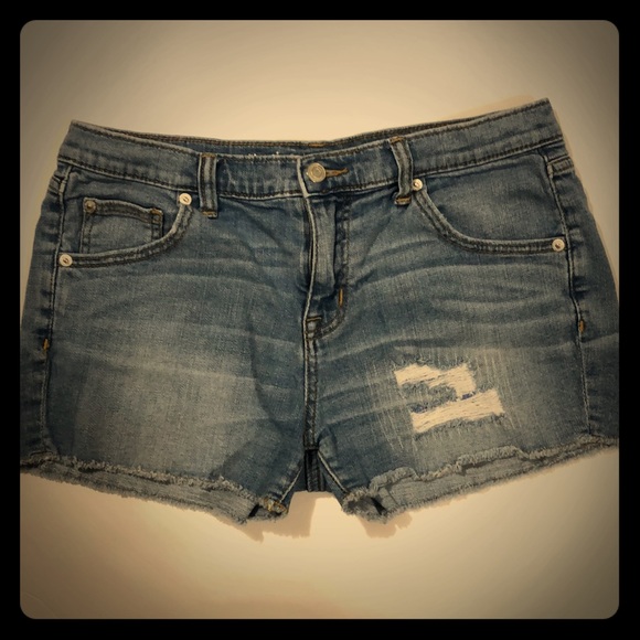 Mossimo Supply Co. Pants - MOSSIMO DENIM CUT OFF BOYFRIEND SHORTS SIZE 8